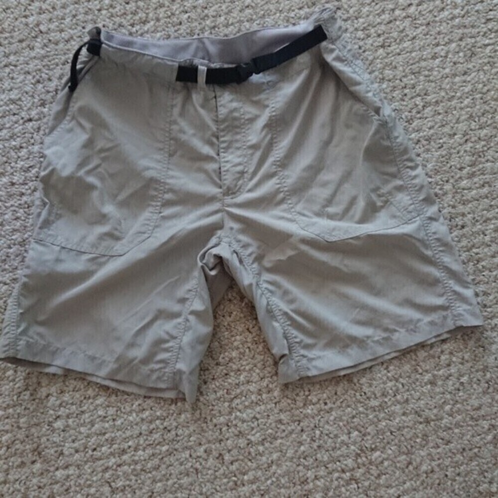 Women's Patagonia Go II Bermuda Casual Beige Hiking Belted Nylon Shorts Sz Large